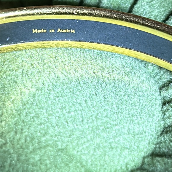 Hermes Cloisonné Red Multicolor Enamel Bangle Bracelet🖤❤️💛 - Picture 7 of 10